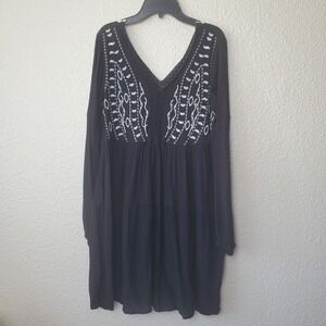 True Craft Women's M Black Embroidered V-Neck Flowy Peasant Bohemian Short Dress